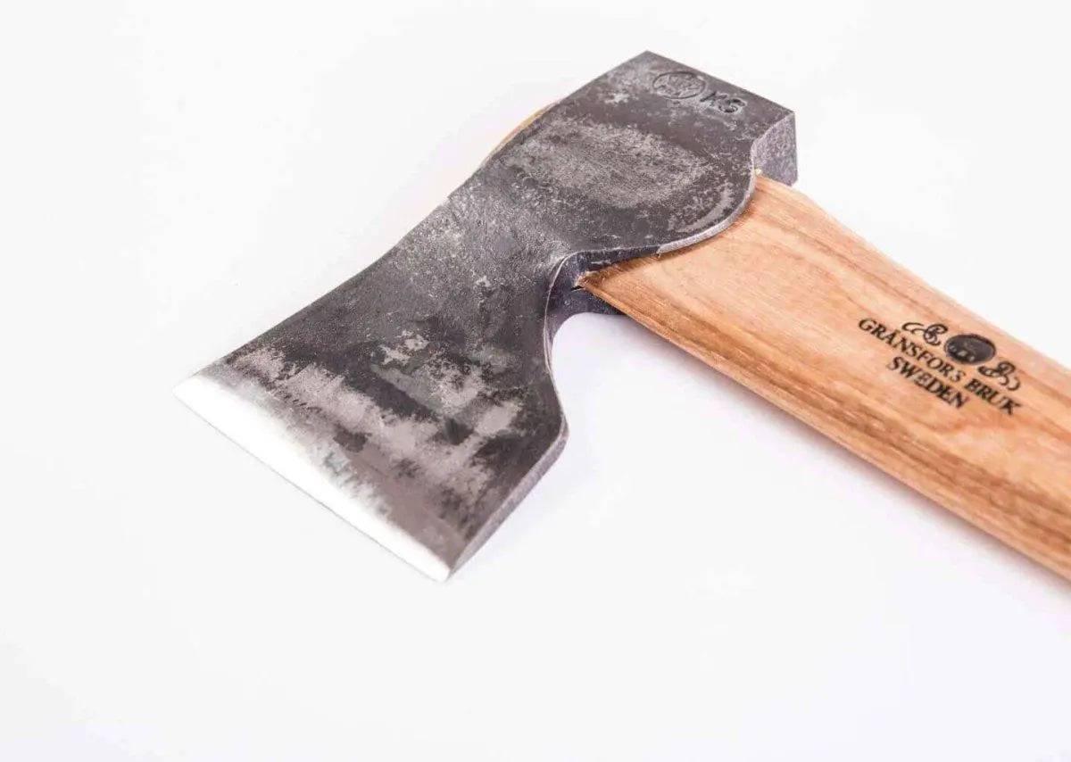 Gränsfors Carpenter’s Hand Forged Axe #465 (Sweden) - NORTH RIVER OUTDOORS